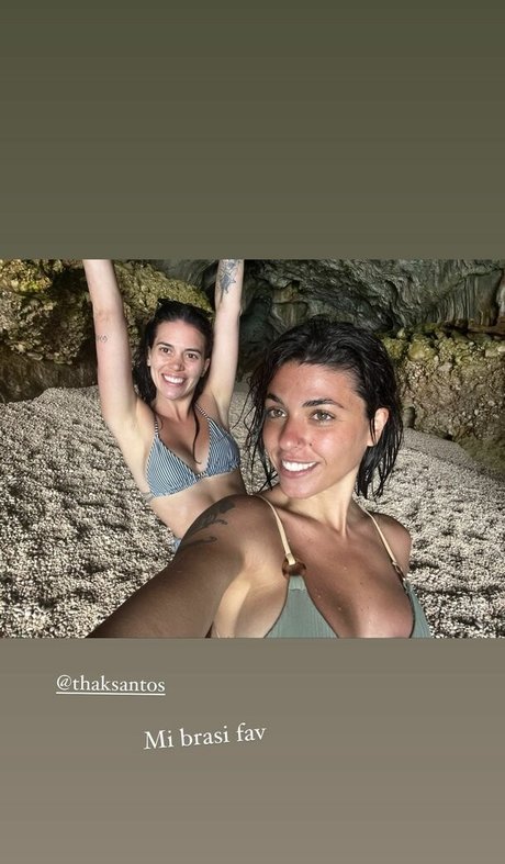 Marta De Lola modèle parfait photos