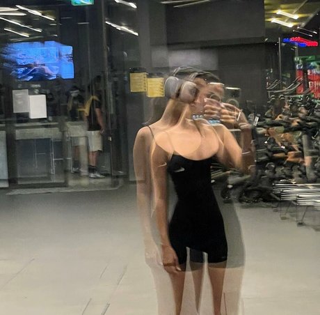 Maria De Nati étoile sexy collection