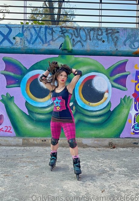 laylamixxxel666 modèle adulte collection