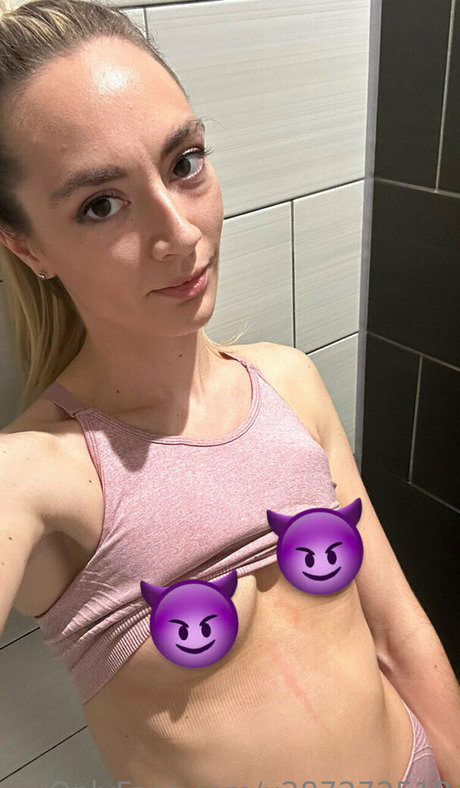 lauriebest actrice adulte des photos