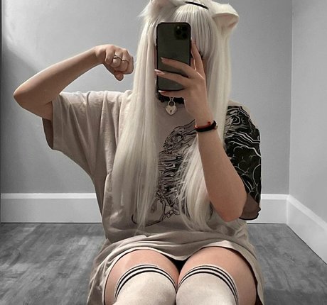 Soniyoru star du porno chaude photos