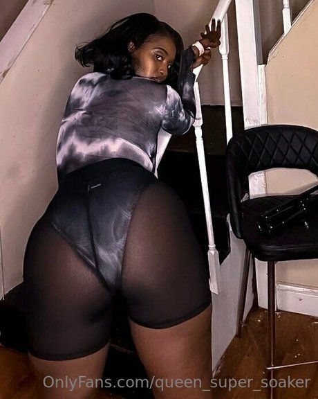 queen super soaker actrice des photos