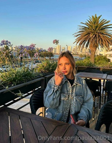Paulaa2001 modèle xxx img