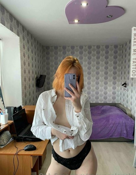 sonyasolanski xxx étoile galeries