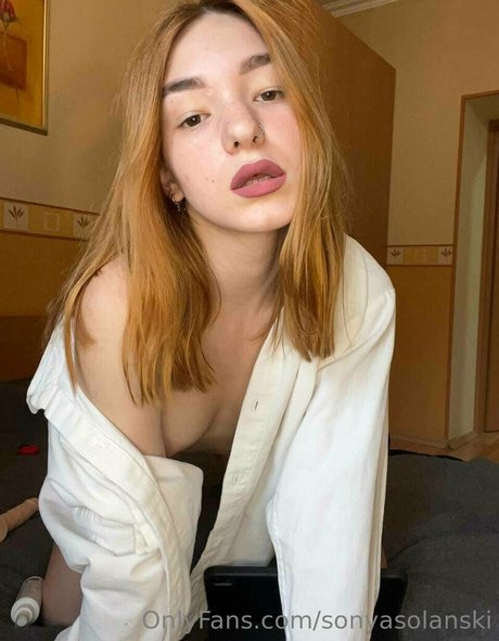 sonyasolanski modèle nu img