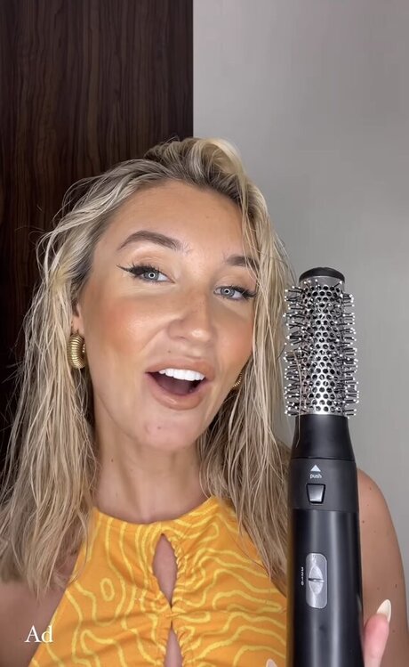 Megan McKenna actrice sexy image