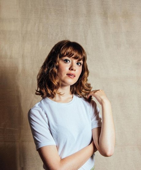 Maisie Peters actrice hd image