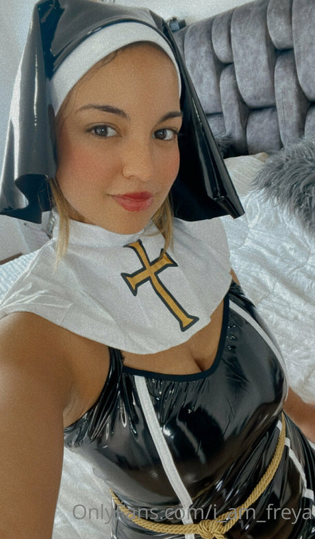 i am freya top star photos