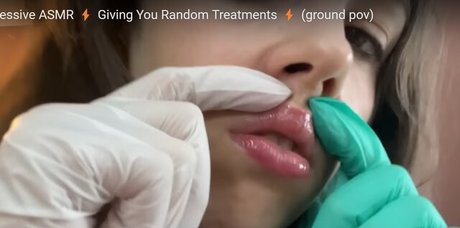 Rapunzel ASMR actrice de grande qualité images