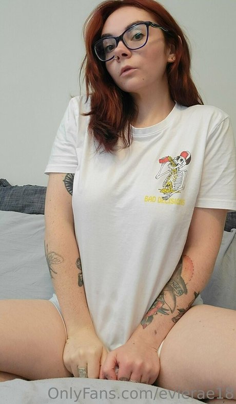 evierae18 art star du porno image