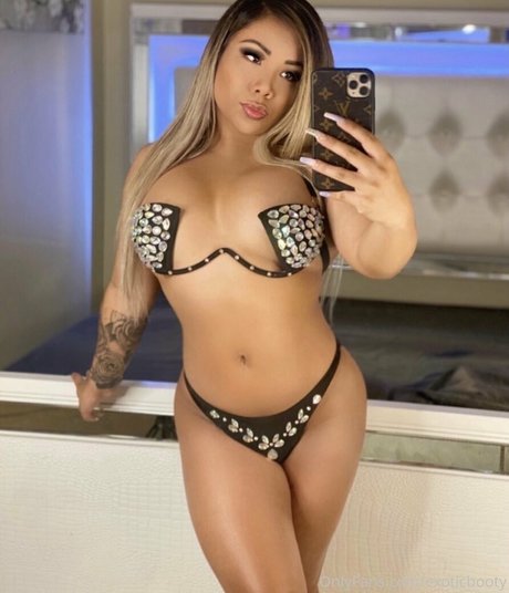 exoticbooty modèle de sexe image