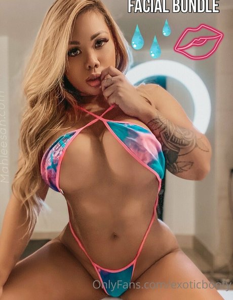 exoticbooty actrice artistique des photos