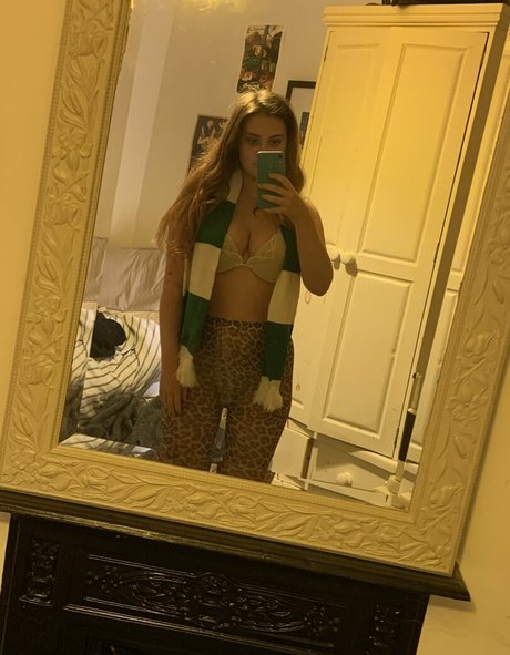 Madame Cersei beau modèle photos