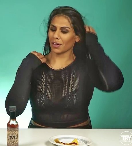 Try Channel beau modèle galeries