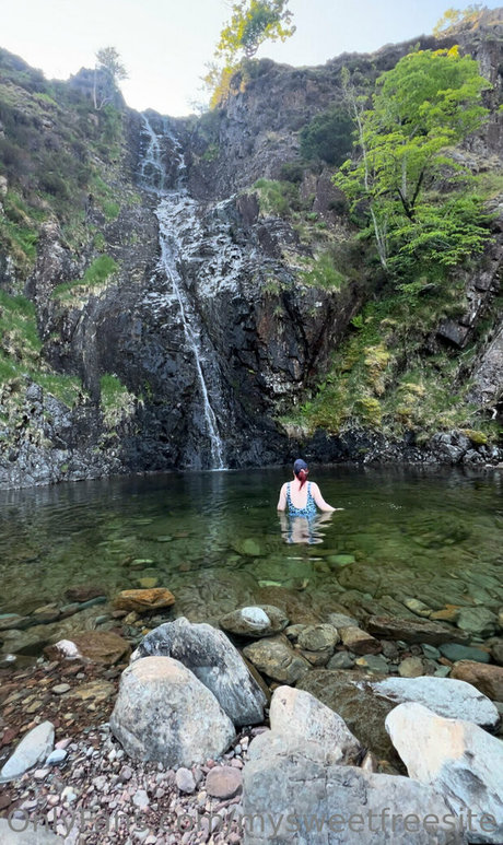 femmes musclées onlyfans haut nu image