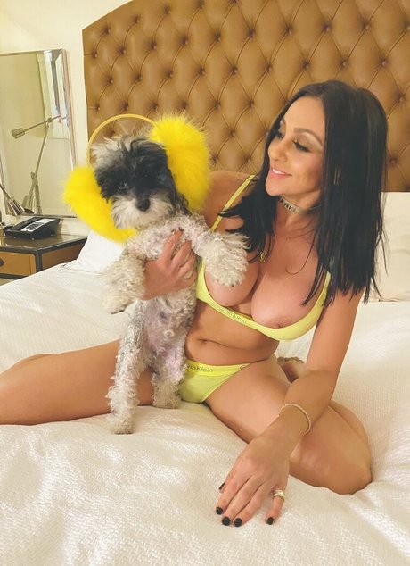 audreybitoni star du porno parfaite galerie