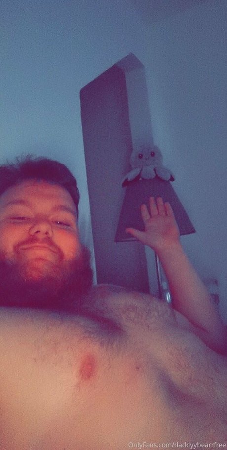 daddyybearrfree actrice libre galeries