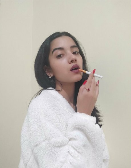 thebeautyofsmoking sexe star galerie