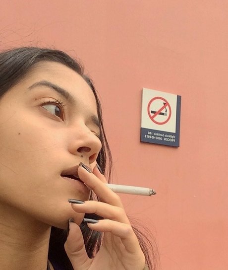 thebeautyofsmoking sexe star du porno archive