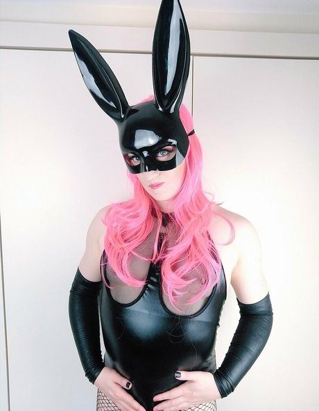 dead girly étoile adulte archive