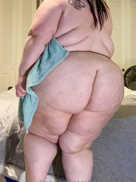 shellybobelly étoile érotique photo