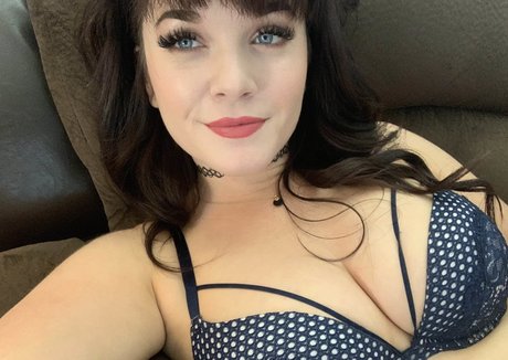 ébène cum onlyfans nu érotique des photos