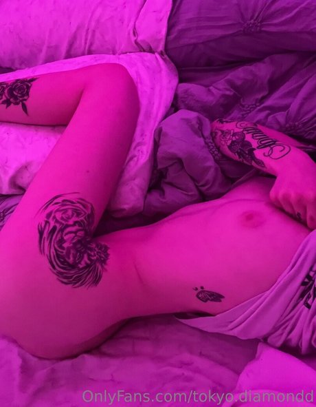 tokyo diamondd actrice érotique galeries