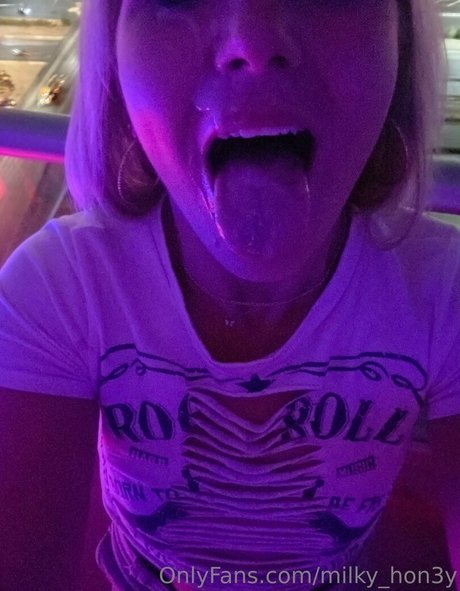 fans sociaux uniquement adulte de haute qualité des photos