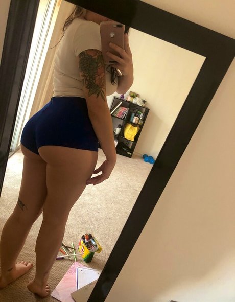 Toradoki Eslpethers actrice érotique galeries