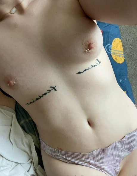 mamie gros seins onlyfans art supérieur image