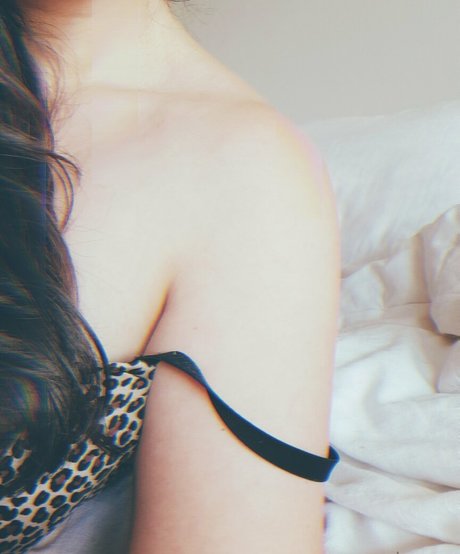 youramandarose actrice chaude des photos