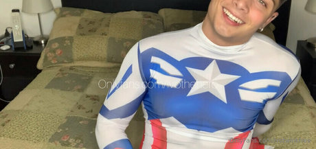 ivotwinkfree modèle joli galerie