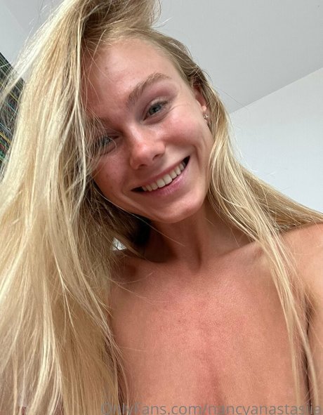 avaler du sperme uniquementfans pornographique photos