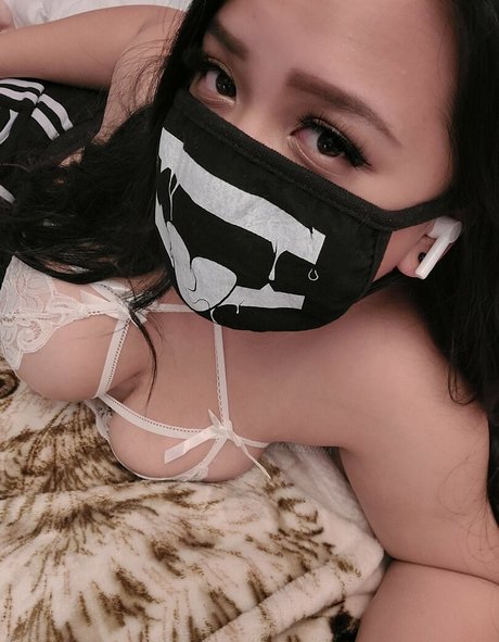 luxannnna sexe star des photos