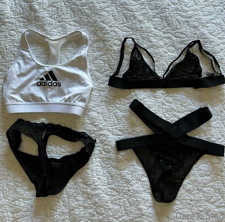 daretotriad top star img