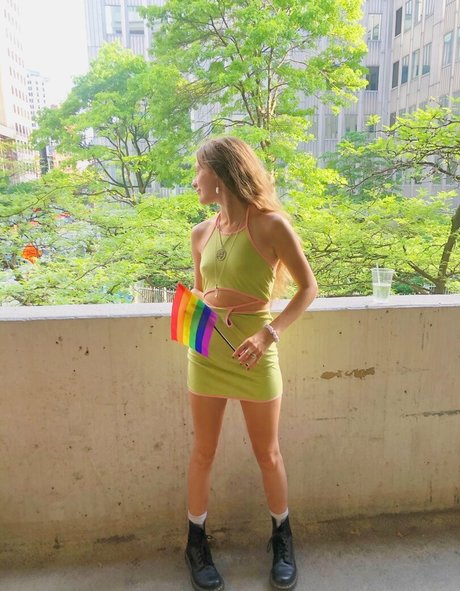 Savannahnrmn star exclusive image