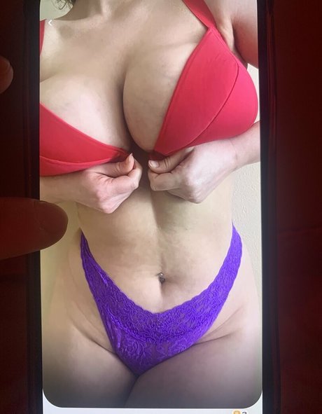 Saterra St Jean star du porno chaud image