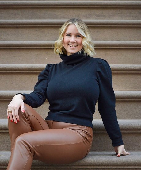 Saterra St Jean modèle porno photo