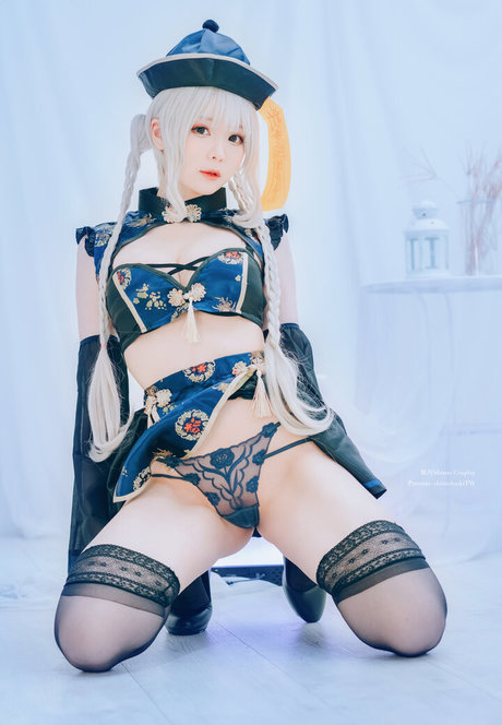 Shimo modèle nu galerie