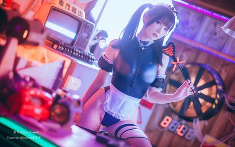 Shimo actrice de nus photo