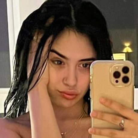 queenbri69 modèle parfait galerie