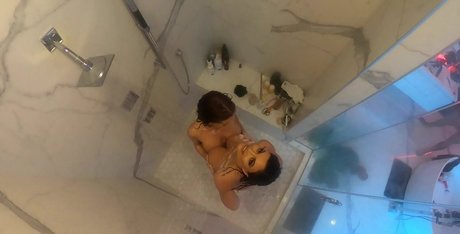 meganrain modèle magnifique photos