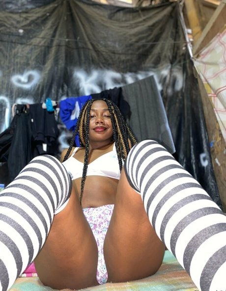 veronicaoficial1 actrice érotique archive