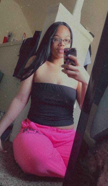 plumtheprincess haut de star du porno photo