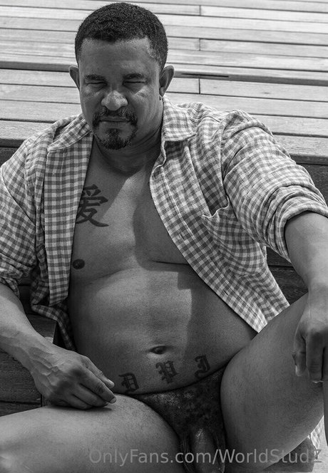 worldstudz modèle joli img