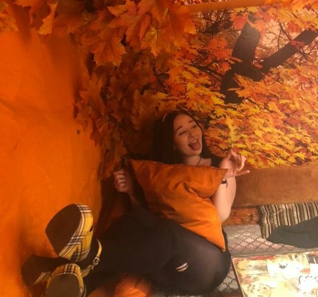 rousse tatouée onlyfans xxx chaud archive