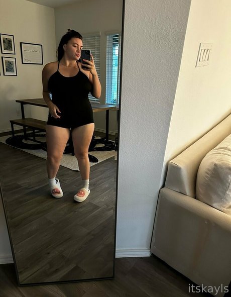 itskayls étoile xxx collection