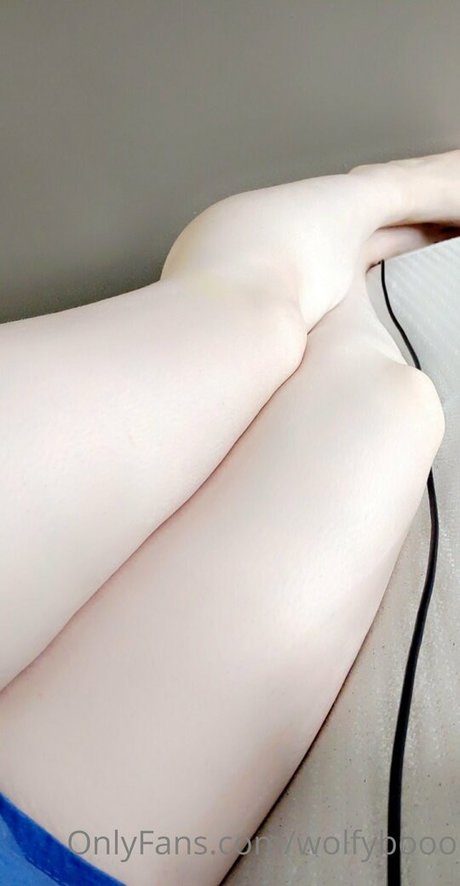 wolfybooo modèle meilleur photo