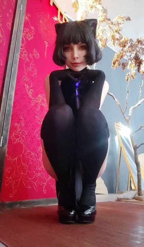 OwlLit étoile érotique des photos