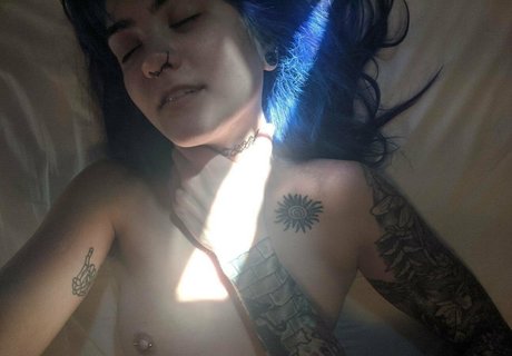 femme seulementfans sympa xxx archive